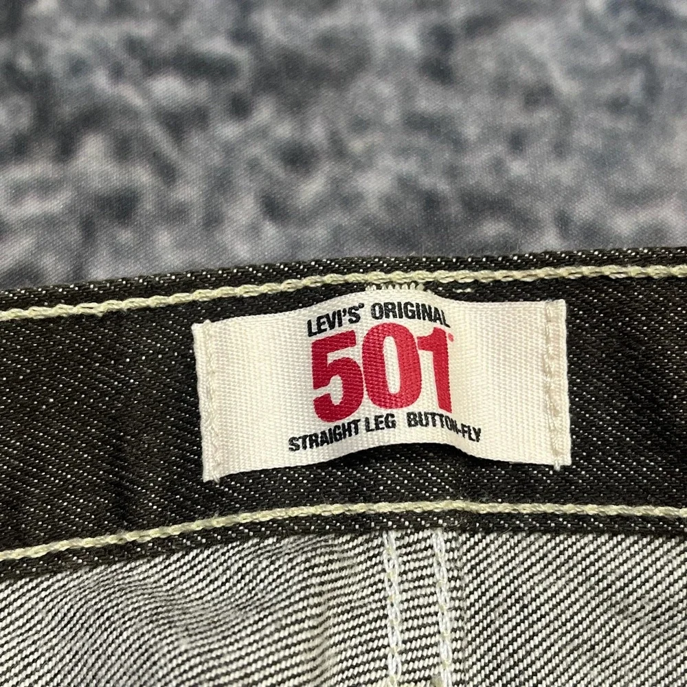 Vintage Levi's 501 Jeans Straight Fit Mens 30x30 Brown Denim Button Fly 2000s